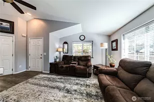 1833 W 12th St, Port Angeles, WA 98363 - Photo 6