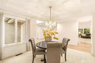 1726 Bellevue Way NE, Bellevue, WA 98004 - Photo 16