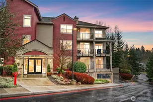 6800 132nd Pl SE, Newcastle, WA 98059 - Photo 2