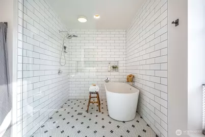 4566 Flying Goat Avenue NE #C220, Bainbridge Island, WA 98110 - Photo 16