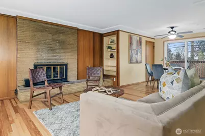 7716 S Mission Drive, Seattle, WA 98178 - Photo 4