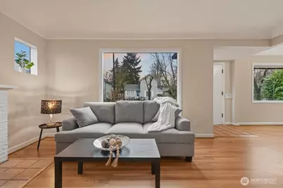 611 E 29th Street, Vancouver, WA 98663 - Photo 8