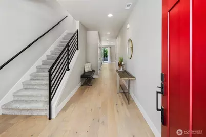 19365 139th Place SE, Renton, WA 98058 - Photo 4