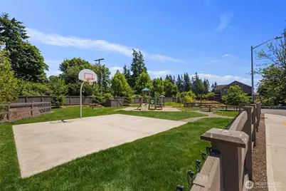 19365 139th Place SE, Renton, WA 98058 - Photo 36