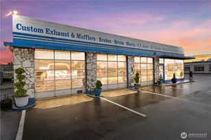 15608 Main St E, Sumner, WA 98390 - Photo 1