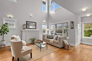 7532 9th Ave NE, Seattle, WA 98115 - Photo 8