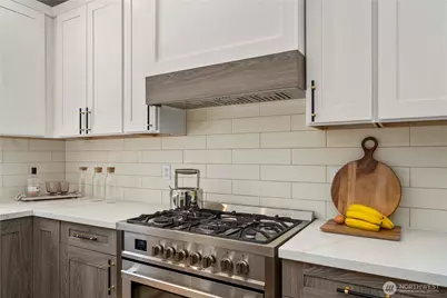 11433 80 Avenue NE, Kirkland, WA 98034 - Photo 16