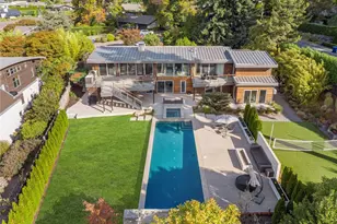 9135 NE 19th St, Clyde Hill, WA 98004 - Photo 2