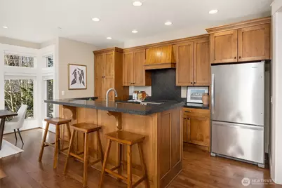 328 Ericksen Avenue NE #R2, Bainbridge Island, WA 98110 - Photo 14