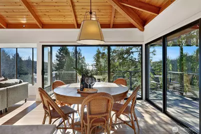 8026 46th Avenue SW, Seattle, WA 98136 - Photo 4