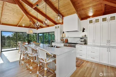 8026 46th Avenue SW, Seattle, WA 98136 - Photo 32