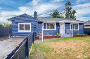 302 S 76th St, Tacoma, WA 98408 - Photo 2