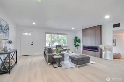 302 S 76th Street, Tacoma, WA 98408 - Photo 4