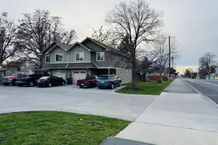 218 E Whitman Dr, College Place, WA 99324 - Photo 4