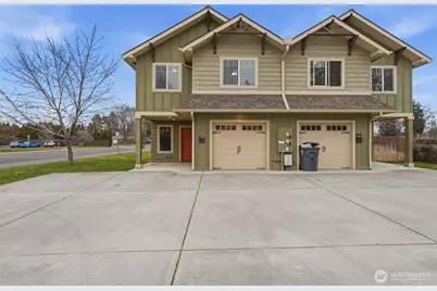 226 E Whitman Drive, College Place, WA 99324 - Photo 1