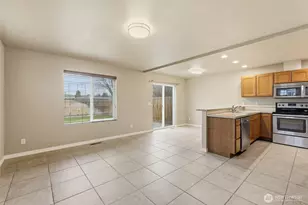 226 E Whitman Dr, College Place, WA 99324 - Photo 16