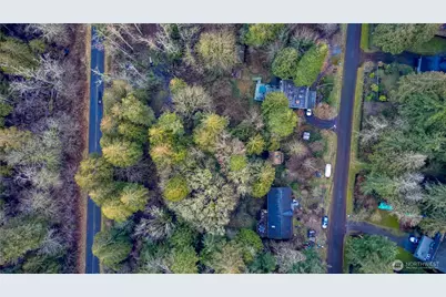 25 Roosevelt Road, Point Roberts, WA 98281 - Photo 8