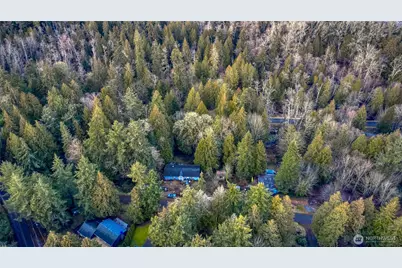 25 Roosevelt Road, Point Roberts, WA 98281 - Photo 10