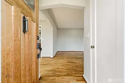 4822 N 8th Street, Tacoma, WA 98406 - Photo 6