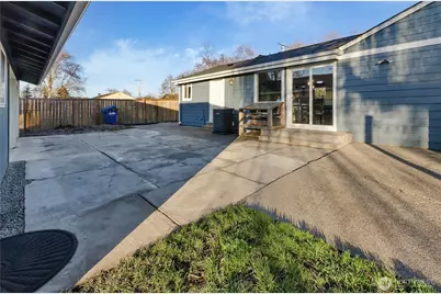 1122 13th Street SW, Puyallup, WA 98371 - Photo 22