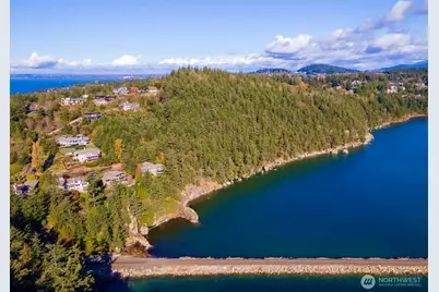 417 Arbutus Place, Bellingham, WA 98225 - Photo 22