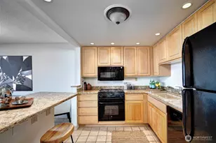 6535 Seaview Ave NW, Seattle, WA 98117 - Photo 12