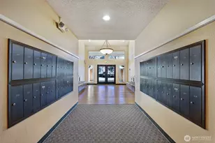 13717 Linden Ave N, Seattle, WA 98133 - Photo 20