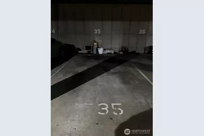 13717 Linden Ave N #204, Seattle, WA 98133 - Photo 22