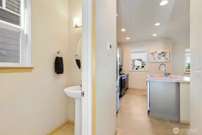 1025 Banyan Street, Bremerton, WA 98310 - Photo 10