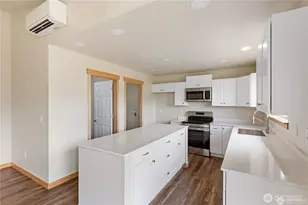 1248 Nimitz Dr, Coupeville, WA 98239 - Photo 8