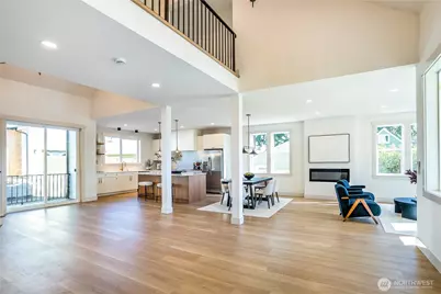 325 J Avenue #A, Snohomish, WA 98290 - Photo 4