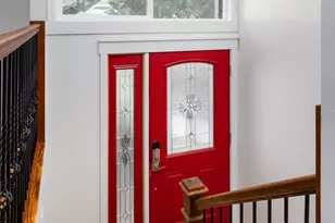 11619 NE 97th St, Kirkland, WA 98033 - Photo 2