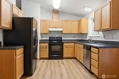 71 NE Lorrain Court, Belfair, WA 98528 - Photo 6