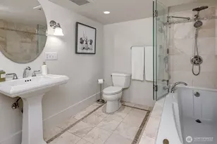5718 Palatine Ave N, Seattle, WA 98103 - Photo 22