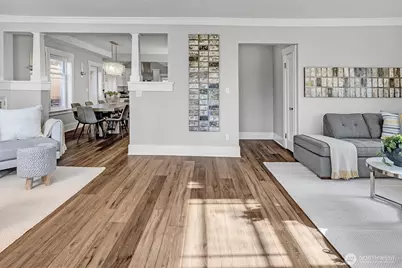 5718 Palatine Avenue N, Seattle, WA 98103 - Photo 4