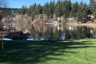 267 Scotland Dr, Camano Island, WA 98282 - Photo 16