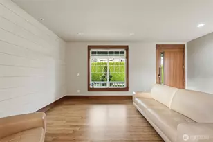 14702 Meridian Dr SE, Lynnwood, WA 98087 - Photo 6