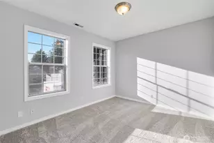 4924 N Vista Dr E, Bonney Lake, WA 98391 - Photo 22