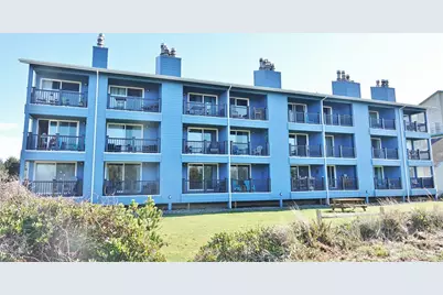 835 Ocean Shores Boulevard NW #206, Ocean Shores, WA 98569 - Photo 2