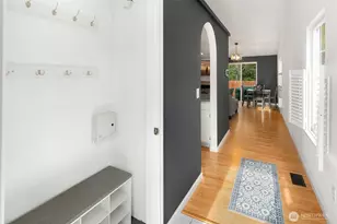 8215 1st St SE, Lake Stevens, WA 98258 - Photo 6