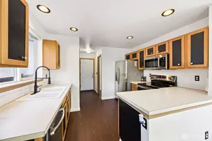 13006 66th Ave Ct E, Puyallup, WA 98373 - Photo 8