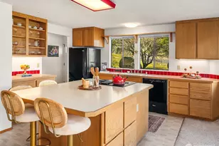 25755 SW Gold Beach Dr, Vashon, WA 98070 - Photo 12