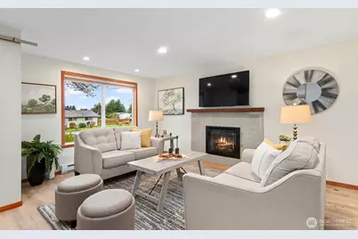 4902 NE 7th Place, Renton, WA 98059 - Photo 12