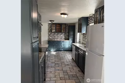 4040 Auburn Way S #16, Auburn, WA 98092 - Photo 10