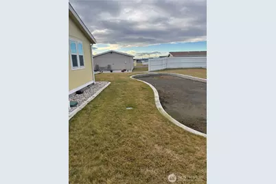 1701 E Burr Avenue #55, Moses Lake, WA 98837 - Photo 10