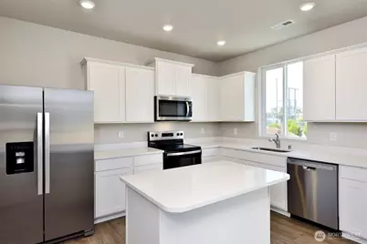 9751 Hay Street SE, Yelm, WA 98597 - Photo 2