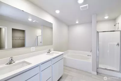 9751 Hay Street SE, Yelm, WA 98597 - Photo 8