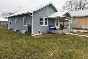 409 S Birch St, Omak, WA 98841 - Photo 32