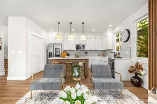 4326 A SW Mills St, Seattle, WA 98136 - Photo 8