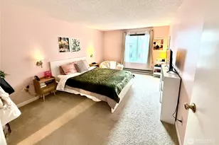 10501 8th Ave NE, Seattle, WA 98125 - Photo 10